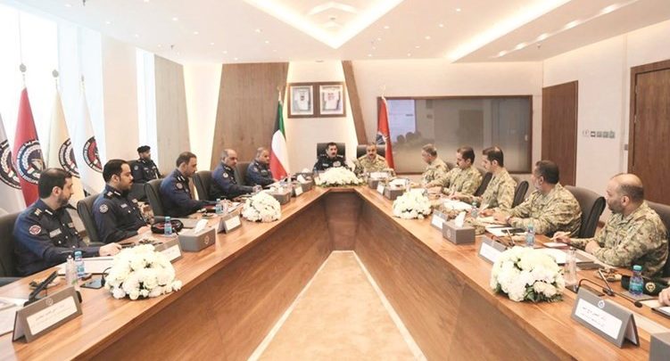 «الإطفاء» و«الحرس» بحثا تطوير التعاون بينهما