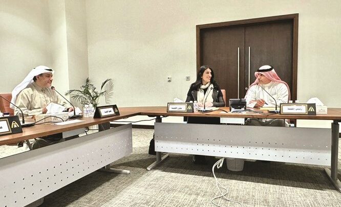 «حولي» أجّلت بحث تخصيص مواقع للجمعيات بالمناطق