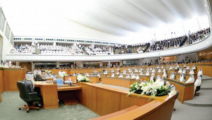 التنصيف المهني لأعضاء مجلس الأمة : الأعضاء القضاة والمحامون والقانونيون في تاريخ مجلس الأمة